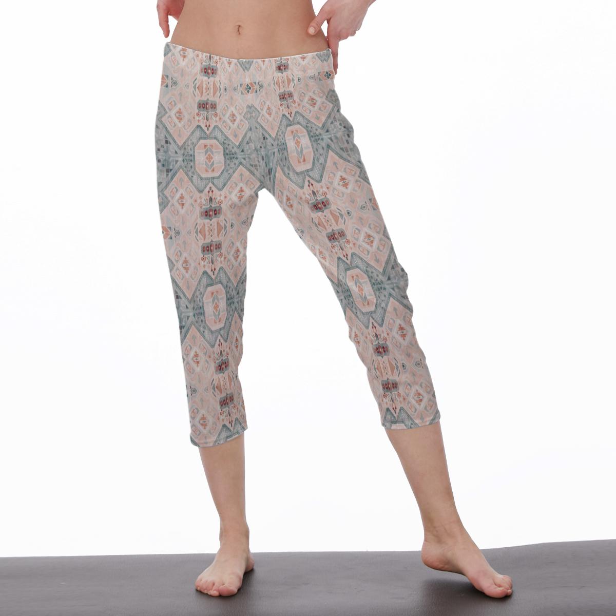 Red Teal Bohemian Aesthetic Print Women's Wide Waist Cropped Trousers